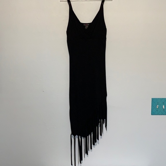 Dresses & Skirts - NWOT Asymmetrical fringe V-neck dress